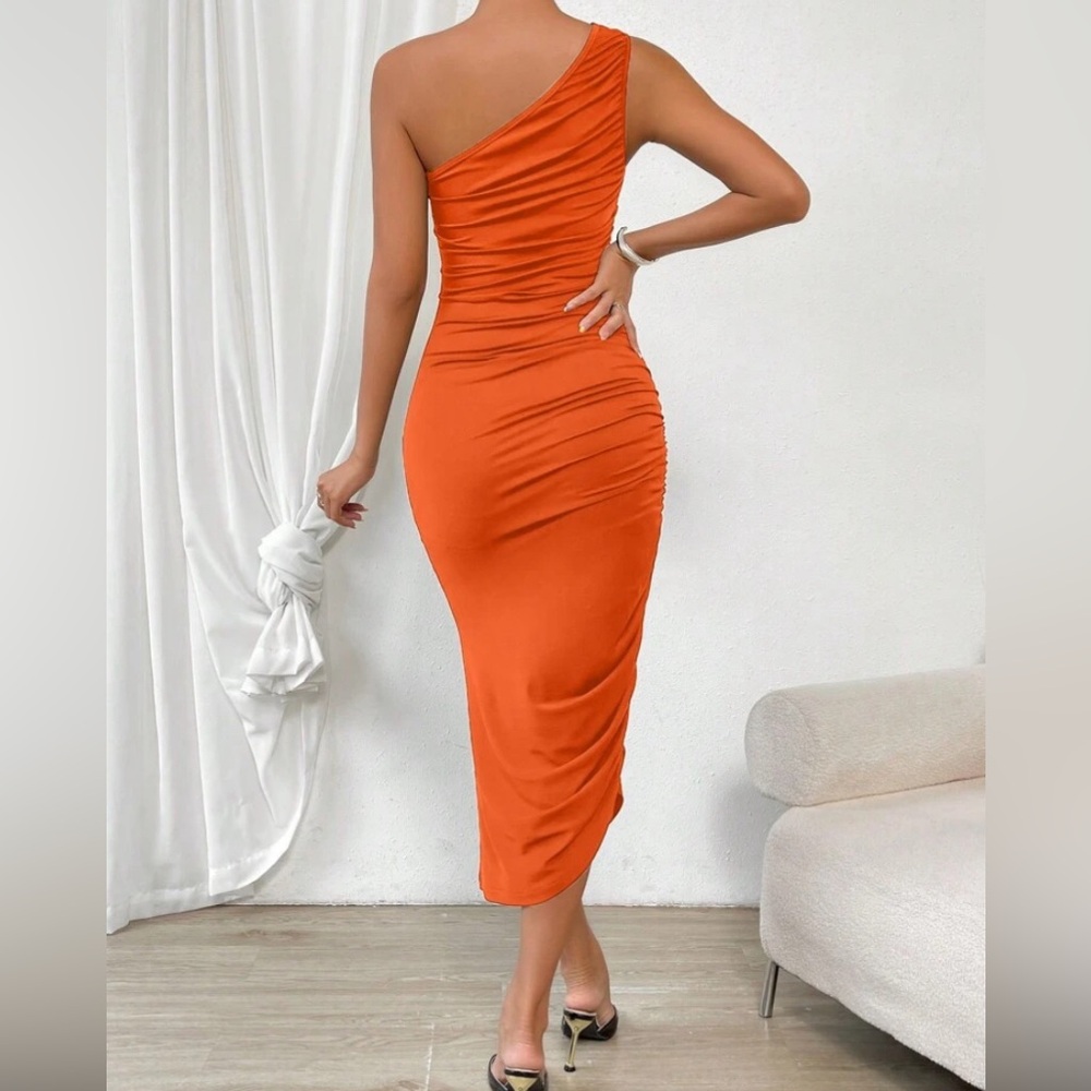 Orange One Shoulder Ruched Dress - Picture 4 of 5